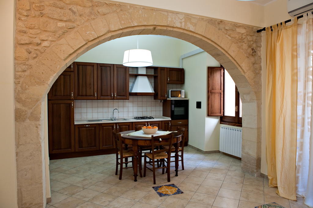 Le Antiche Mura Lecce Ngoại thất bức ảnh