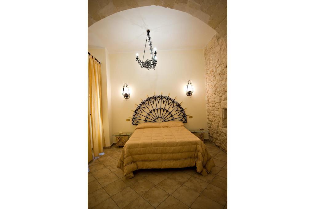 Le Antiche Mura Lecce Ngoại thất bức ảnh